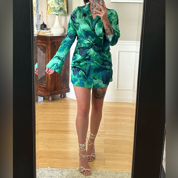 Runway Green Floral Wrap Dress - Picture 1 of 5